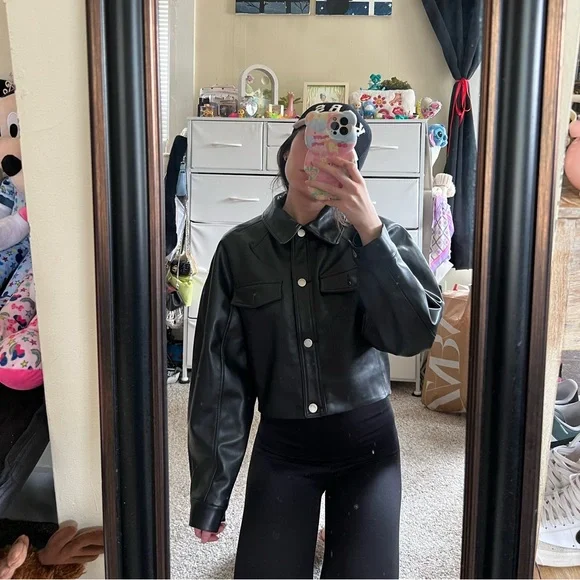 Mango - Picture 3 of 5